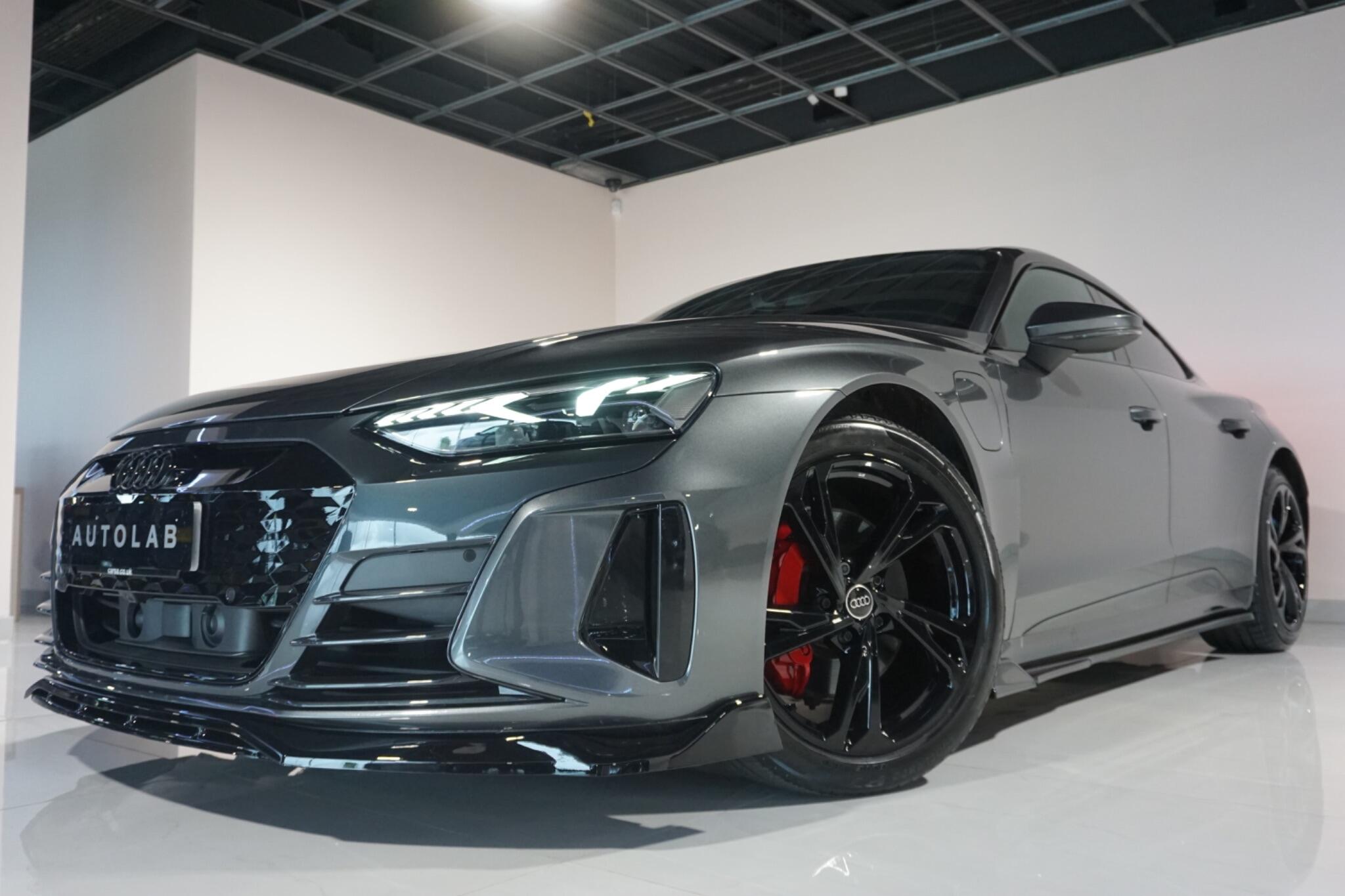 Audi e-tron GT 93.4kWh Saloon 4dr Electric Auto quattro (476 ps)